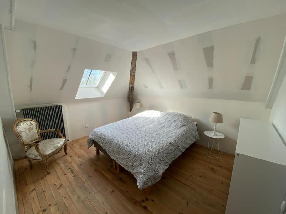 Maison Leocha Sablons-sur-Huisne Buitenkant foto