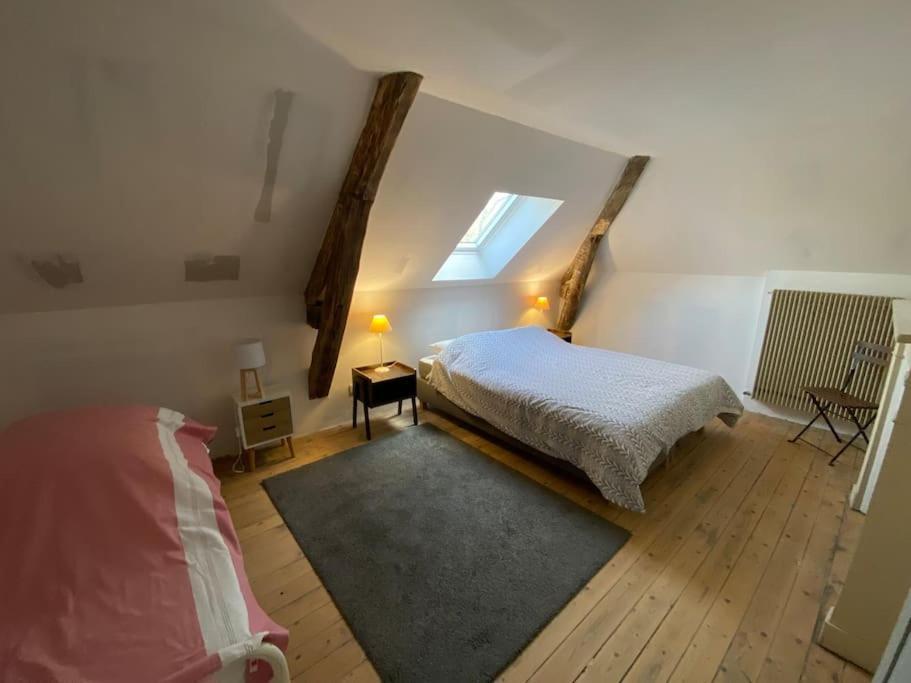 Maison Leocha Sablons-sur-Huisne Buitenkant foto